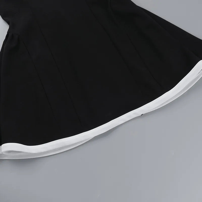 One-shoulder contrast short dress