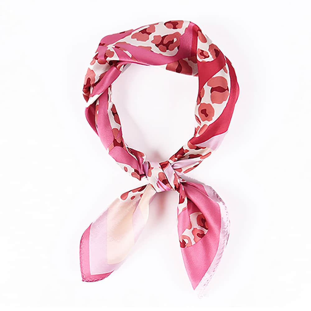 Fashion silk scarf Pink | IFAUN