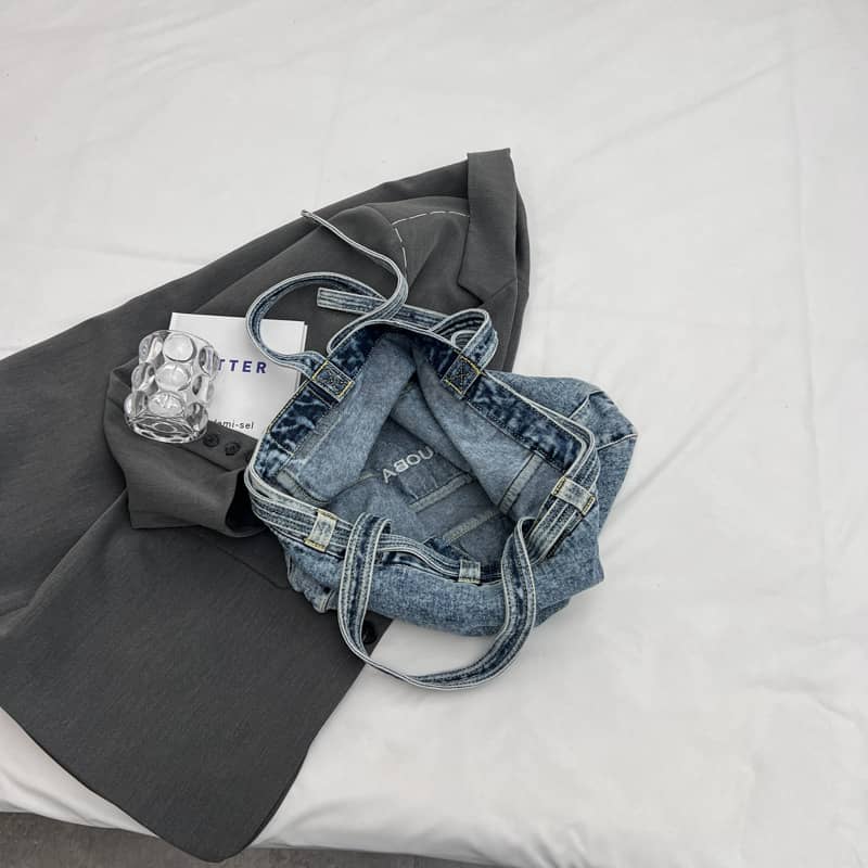 Commuter Denim Tote Bag with Spacious Capacity