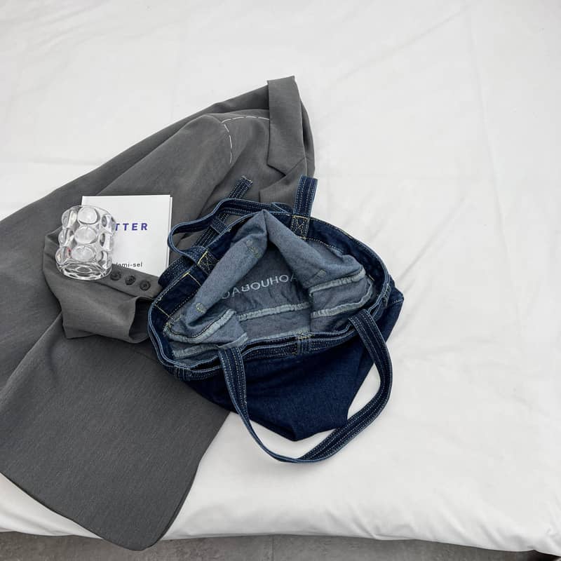 Commuter Denim Tote Bag with Spacious Capacity
