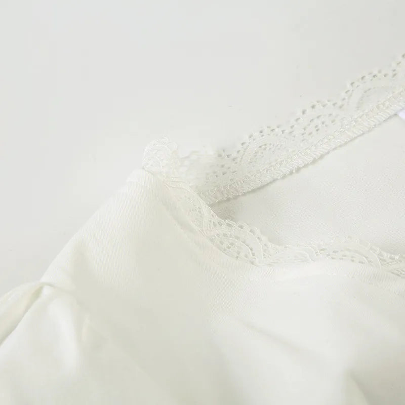 Lace Panel V-Neck Puff Short-Sleeve Shirt