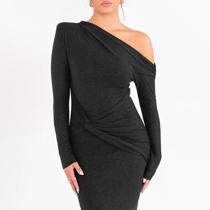 Off-shoulder long-sleeved gathered slim dress
