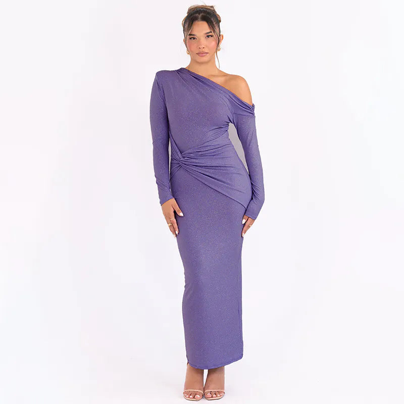 Off-shoulder long-sleeved gathered slim dress