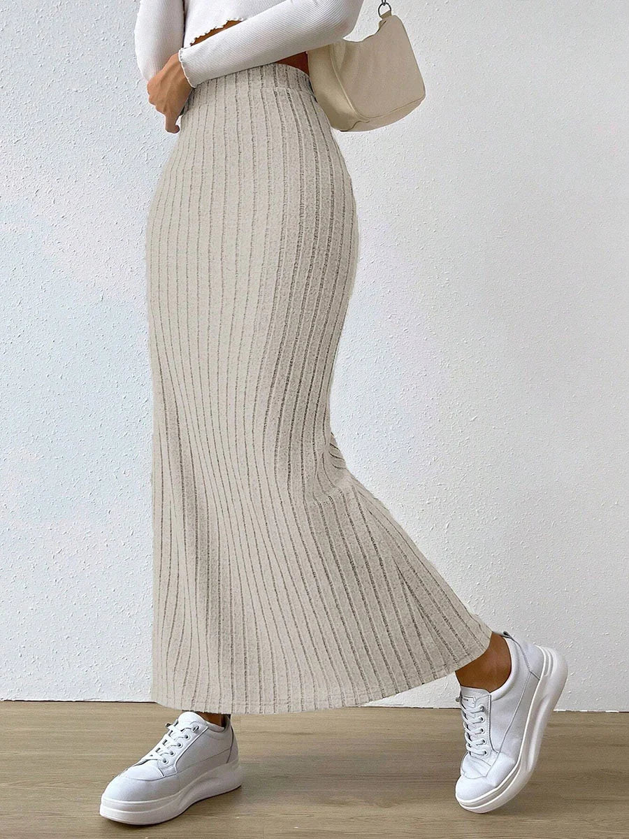 #Color_Beige
