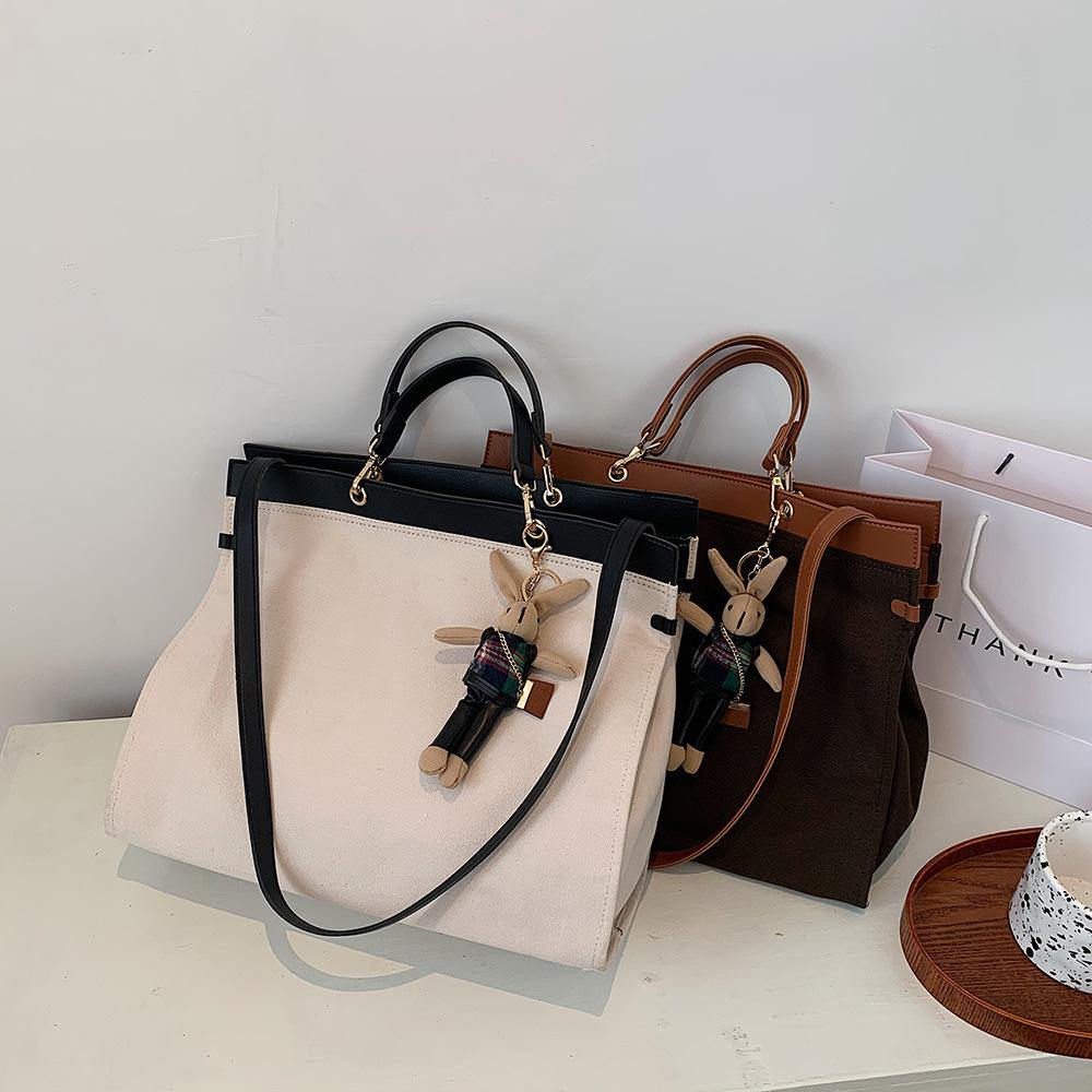 Casual large-capacity canvas bear shoulder bag  | IFAUN