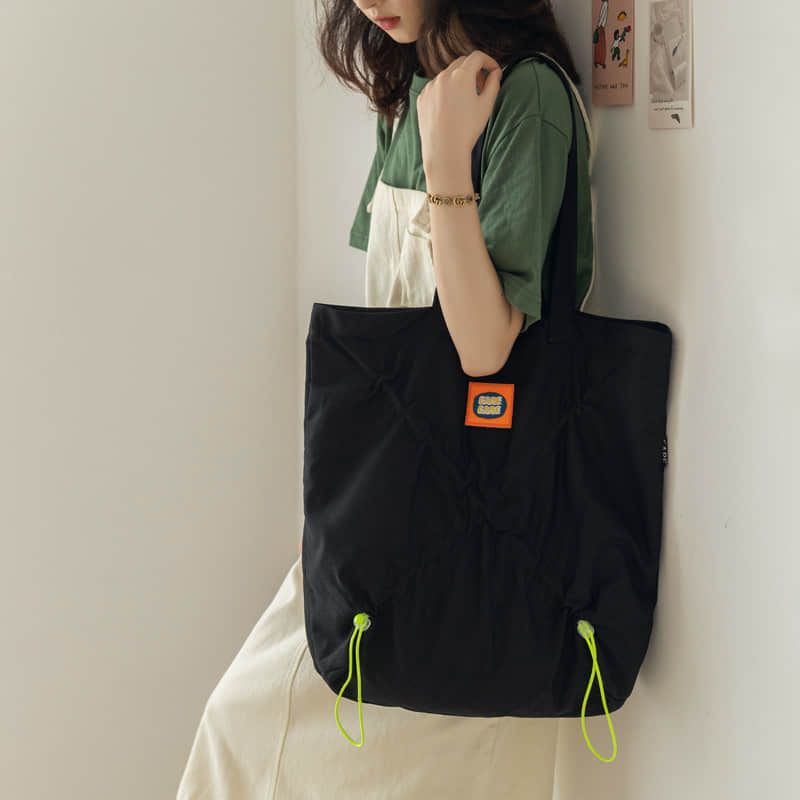 Pleated handbag  | IFAUN