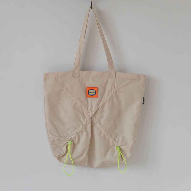 Pleated handbag Beige | IFAUN