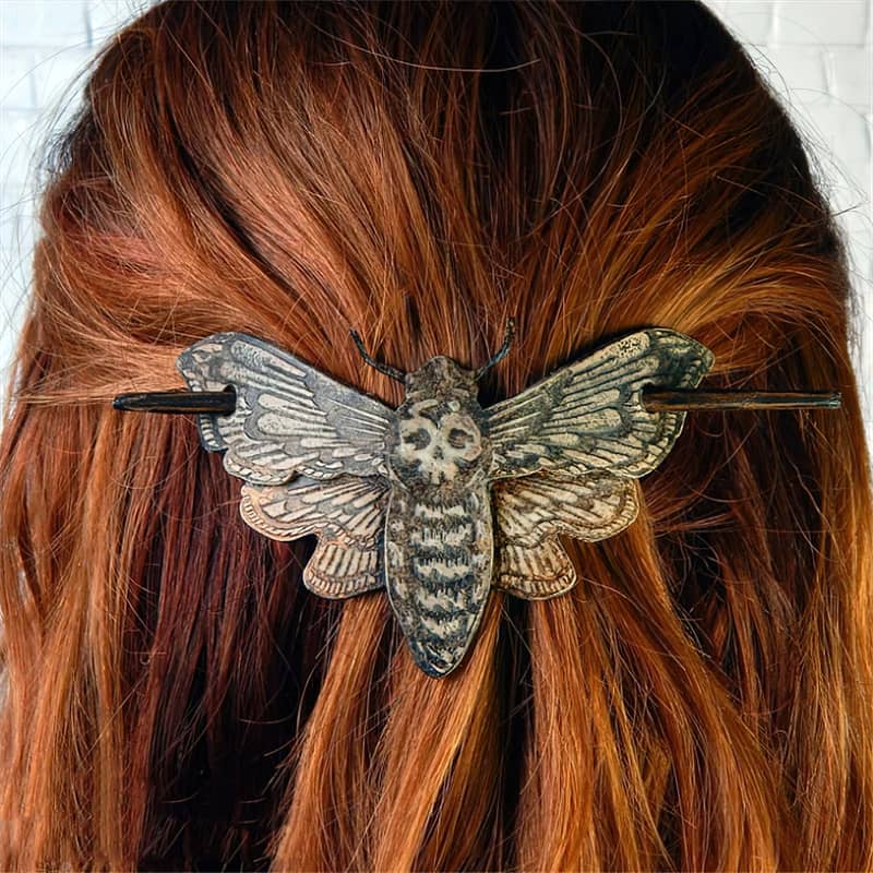 Skull Hairpin Moth Hairpin