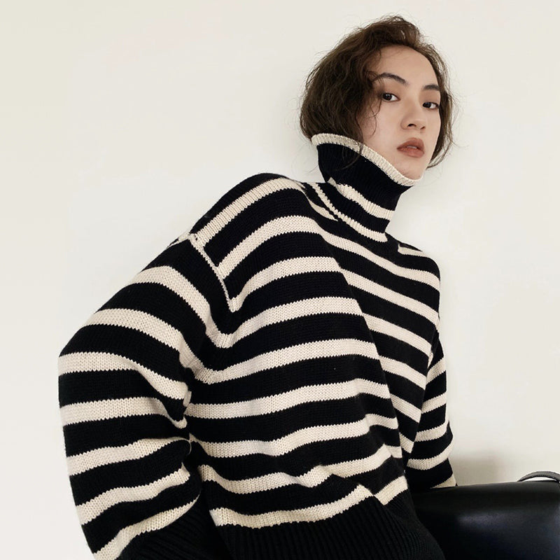 Stripe loose pullover turtleneck sweater - Acrylic