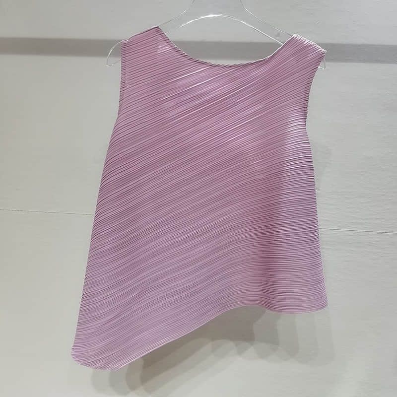Fashion and simple temperament sleeveless round neck top T-shirt Plum / One Size | IFAUN