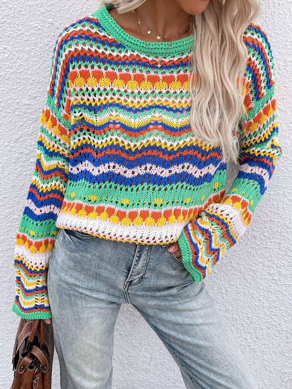 Round neck striped sweater for women