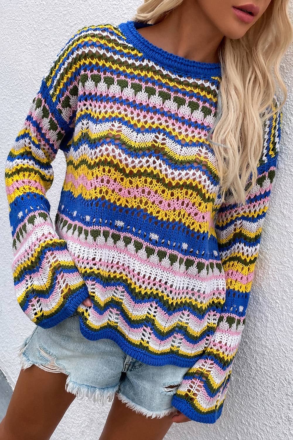 Round neck striped sweater for women