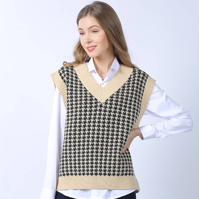 Knit sweater loose sweater vest