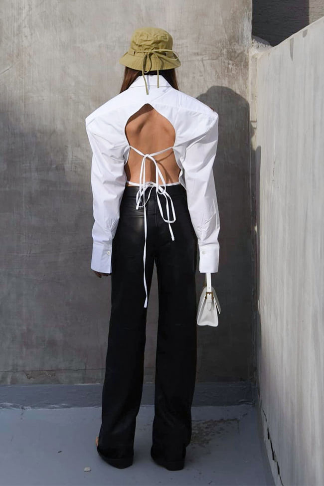 Women's backless shirt with shoulder pads