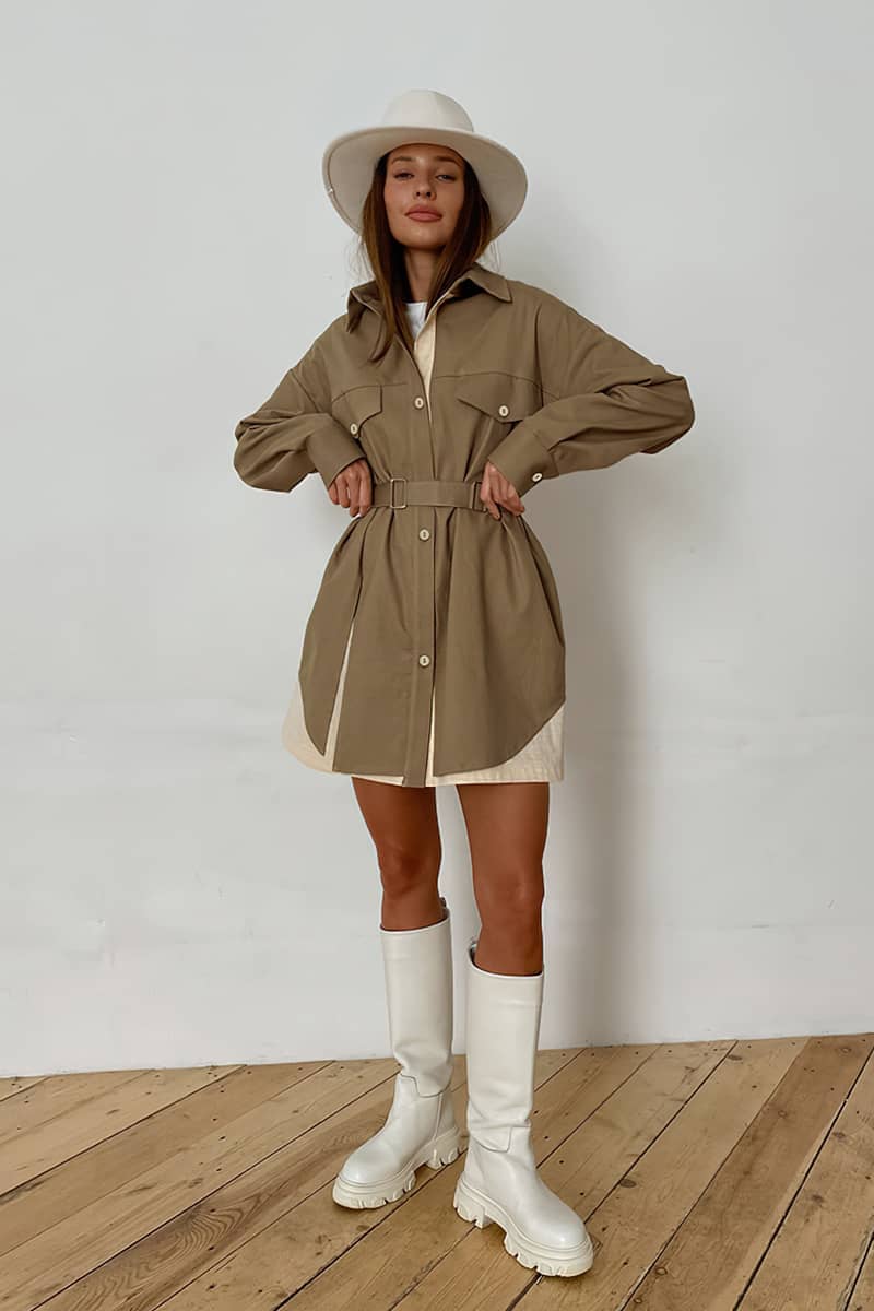 #Color_Khaki