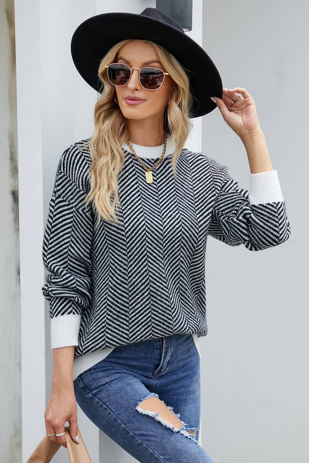 Long Sleeve Round Neck Fashion Knit Striped Sweater
