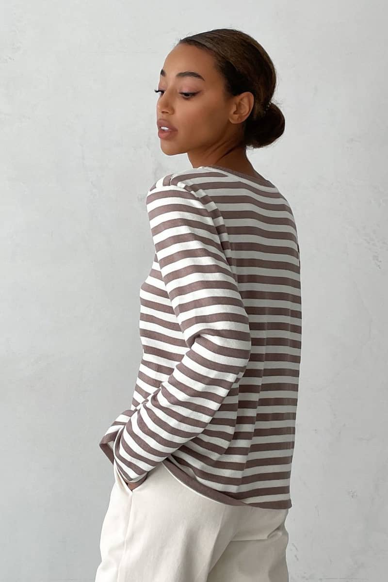 Crew neck striped knitted sweater