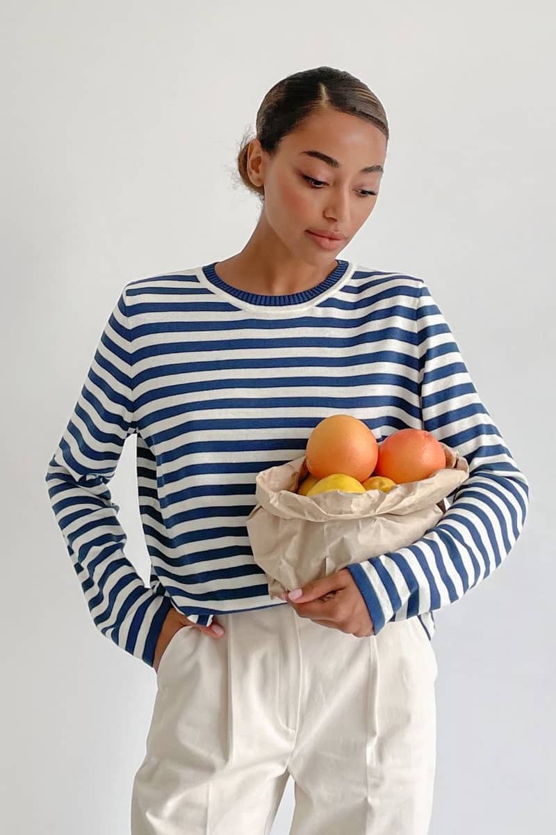 Crew neck striped knitted sweater