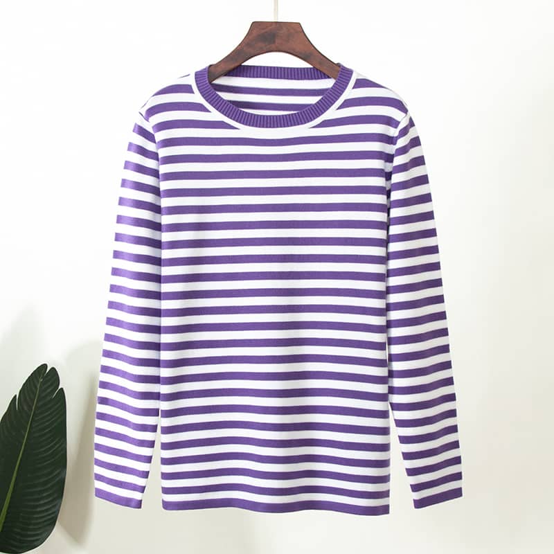 Crew neck striped knitted sweater