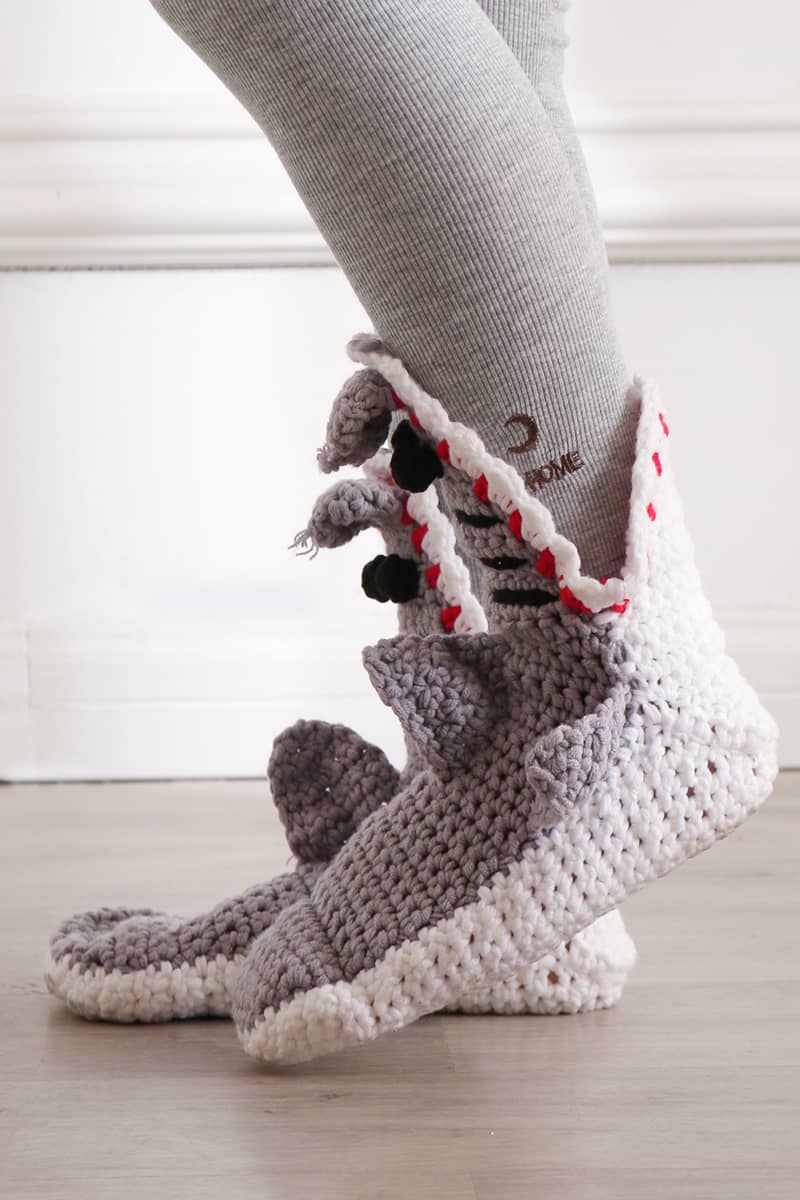 Crocodile socks
