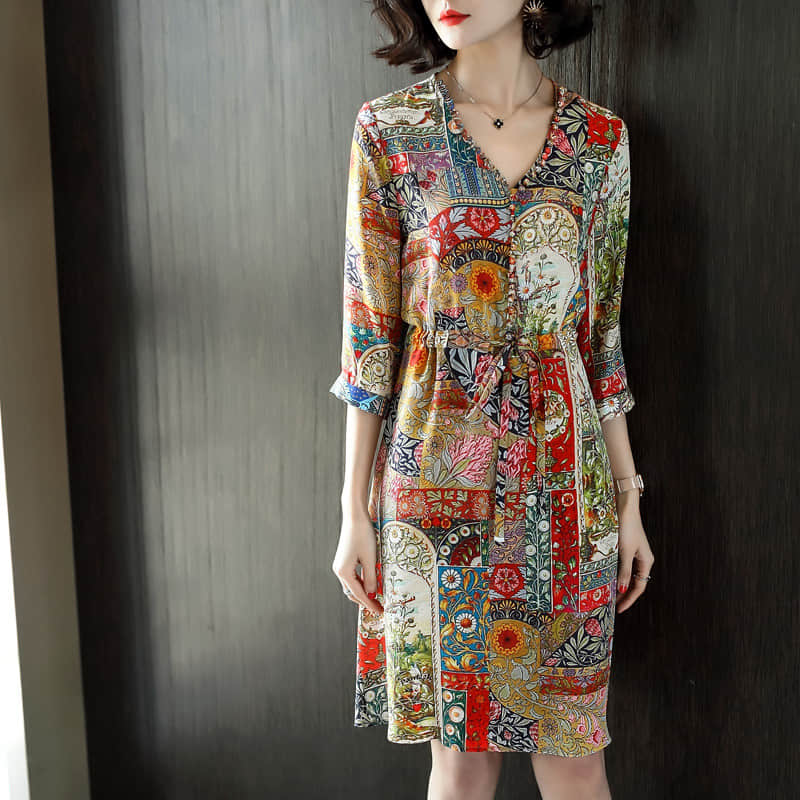 V-neck silk print dress L | IFAUN