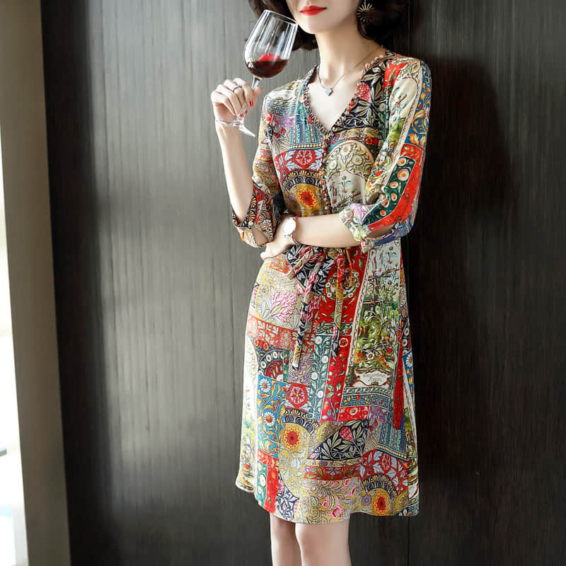 V-neck silk print dress M | IFAUN