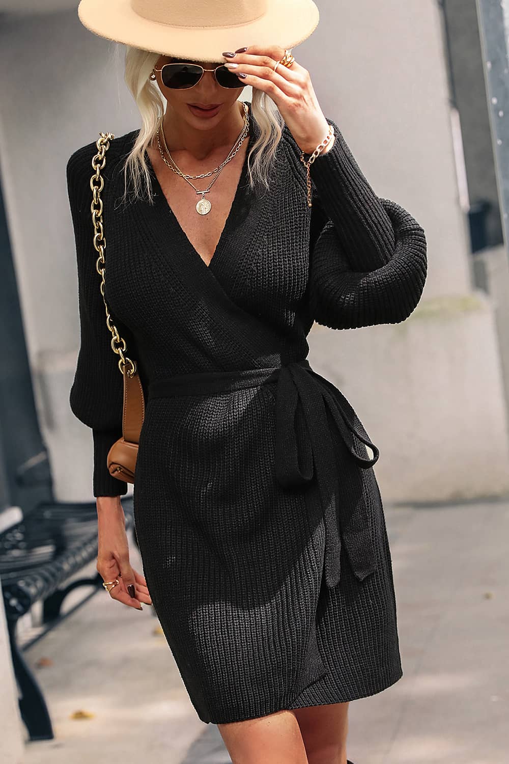 #Color_Black